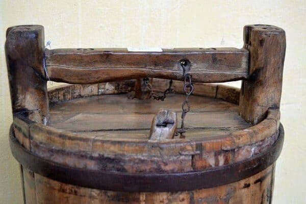 antico-contenitore-cinese-porta-acqua_2