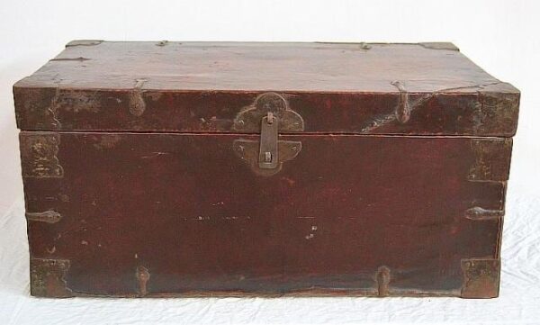 baule-etnico-scatola-cinese-lacca-rossa-in-cuoio-1830_2