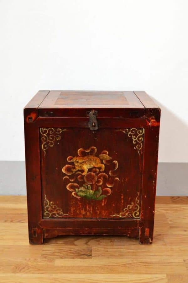 mobiletto-cina-ad-uso-comodino-dinatian-qing-1870_1