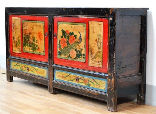 mobile-etnico-mongolia-con-sportelli-dipinti-1920