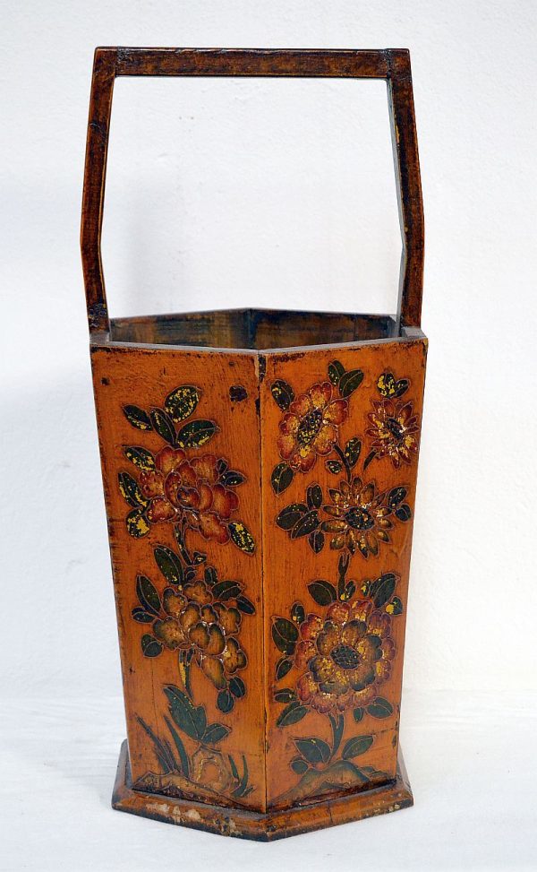 contenitore-tibetano-in-legno-con-decori-floreali