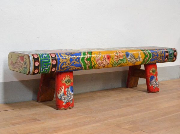 bellissima-panca-tibetana-finemente-decorata