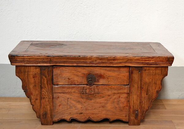 tavolino-cinese-antico-in-legno-di-olmo-chiaro